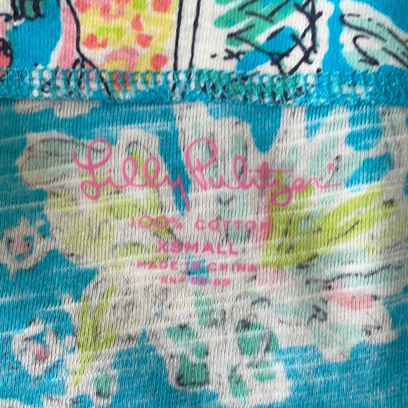 EUC Holy Grail Lilly Pulitzer Tee in Jungle Glam - Picture 4 of 4